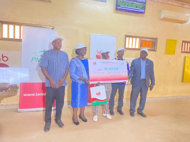 JEUX DU HASARD : Maxime Tandam gagnant de plus de 65 millions F CFA au PMU’B